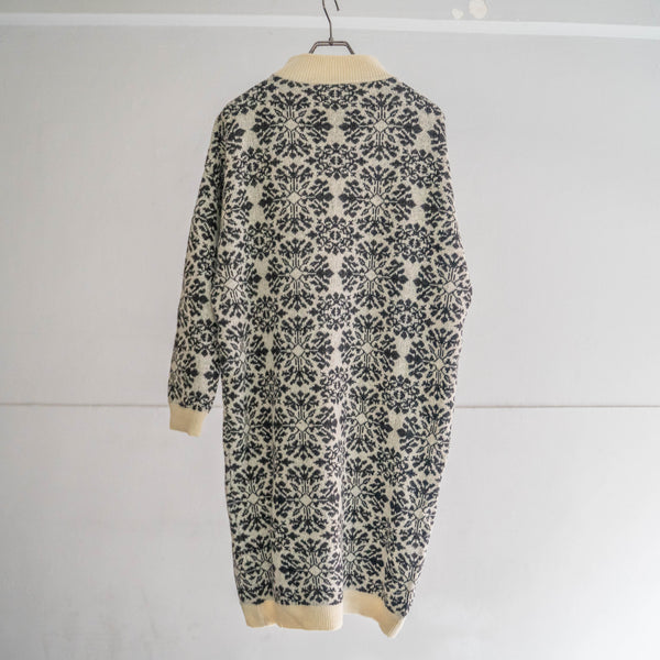 around 1990s white based nordic pattern wool one peace