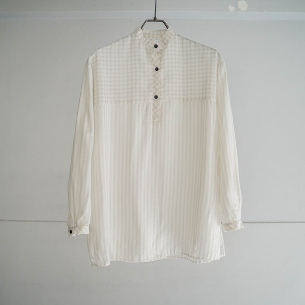 1980s Europe white stand collar smock -strange pattern-