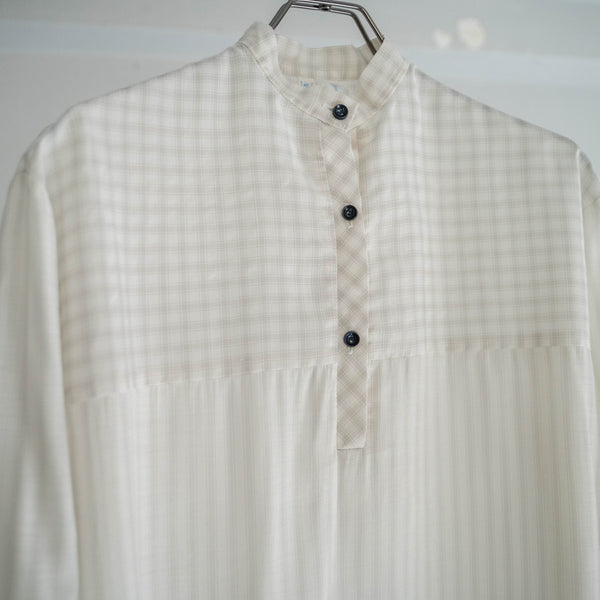1980s Europe white stand collar smock -strange pattern-