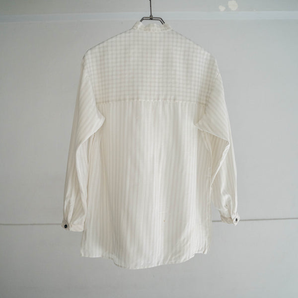 1980s Europe white stand collar smock -strange pattern-