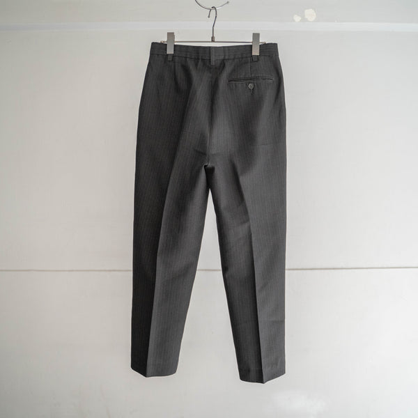 1990-00s dark gray poly × rayon two tuck stripe slacks