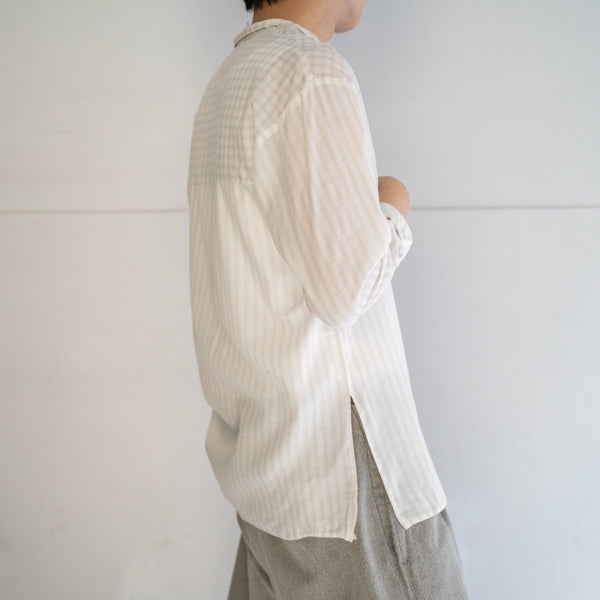 1980s Europe white stand collar smock -strange pattern-