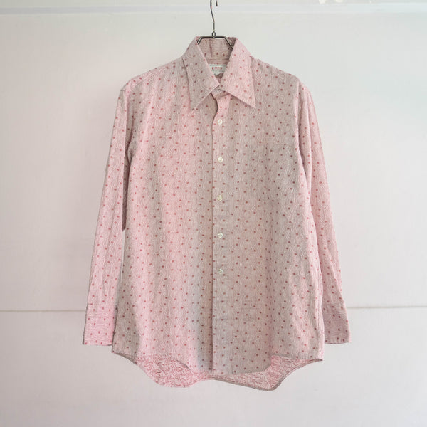 1970s USA salmon pink all over pattern shirt -good fabric-