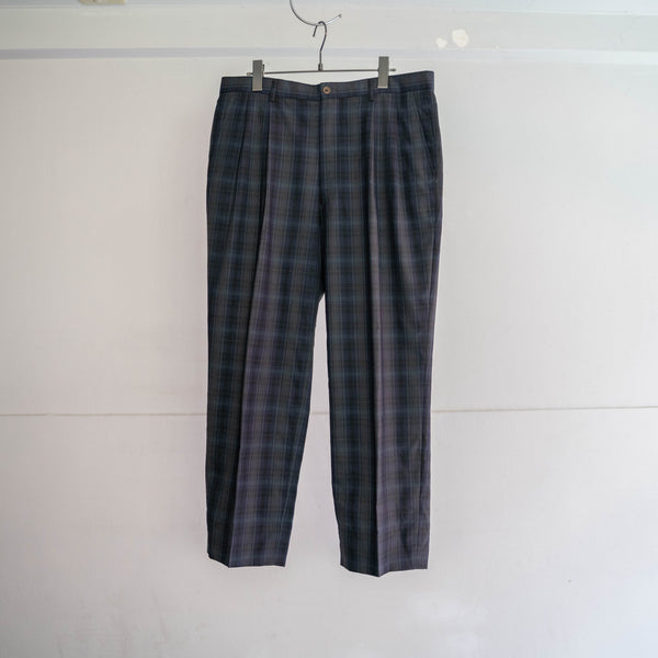 1990s Japan vintage navy based check slacks -light weight-