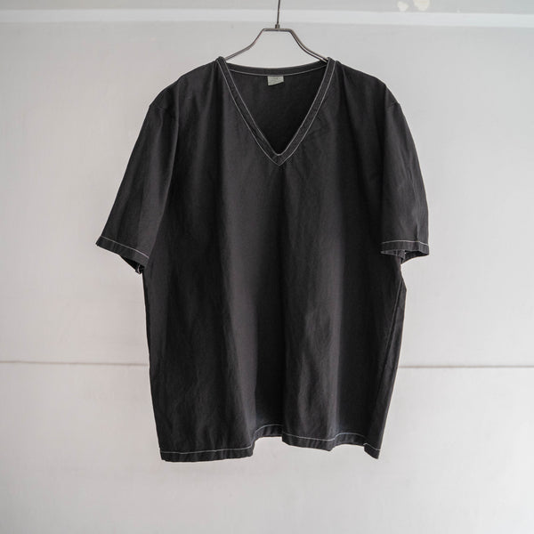 1980s Italian military cotton 100 v neck shirt 'dead stock' -black dyed-