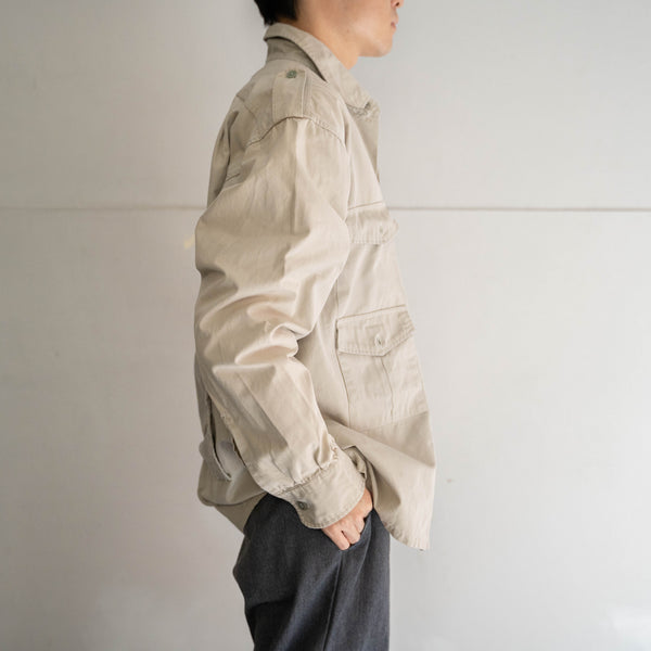 1970s beige hunting shirt -good gimmick-