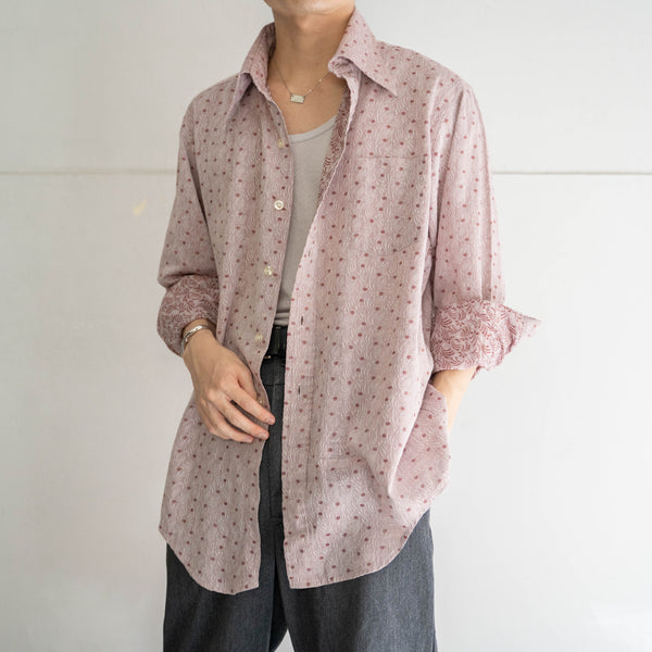 1970s USA salmon pink all over pattern shirt -good fabric-