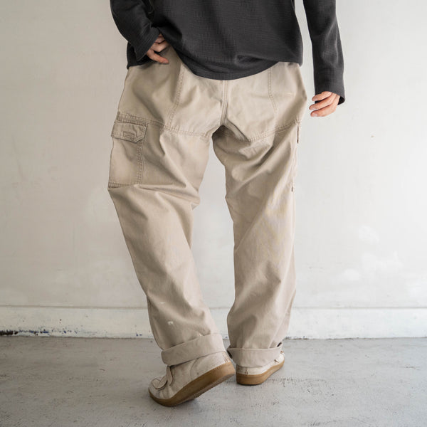2000s light beige cargo pants -good paint-