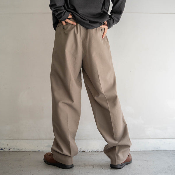 1990s light brown poly × wool 2 tuck slacks