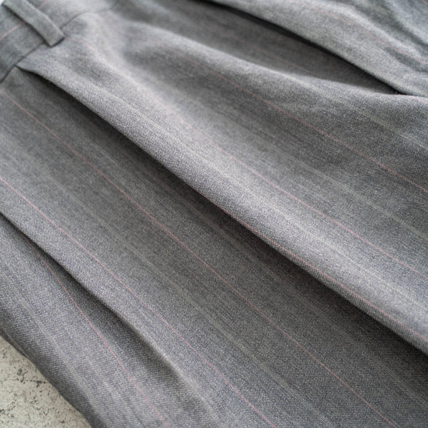 1990s light gray striped two tuck slacks