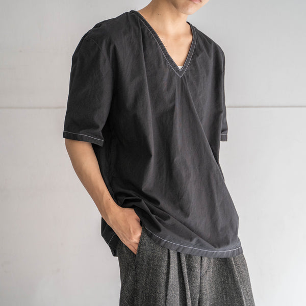 1980s Italian military cotton 100 v neck shirt 'dead stock' -black dyed-