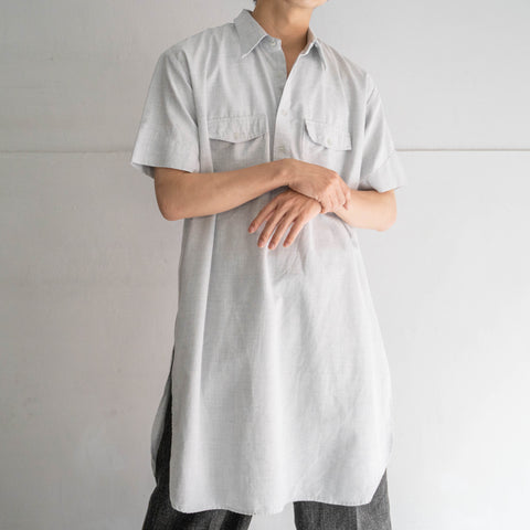 1970-80s Europe light gray short sleeve smock shirt