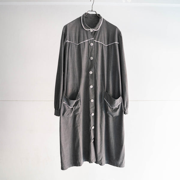 around 1970s France gray color work coat -with belt-