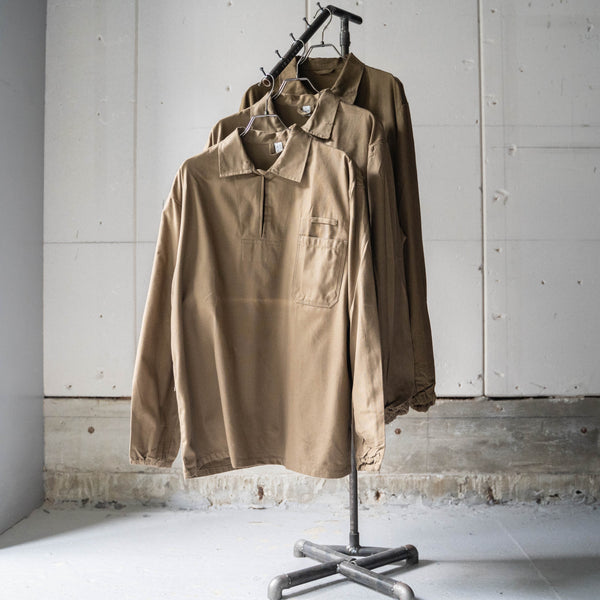 1980-2000s Czech military brown pull over shirt 'dead stock'