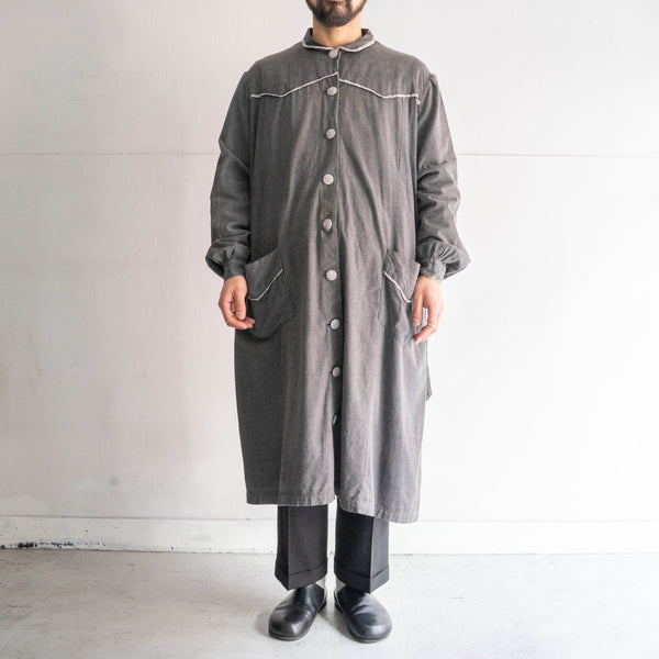 around 1970s France gray color work coat -with belt-