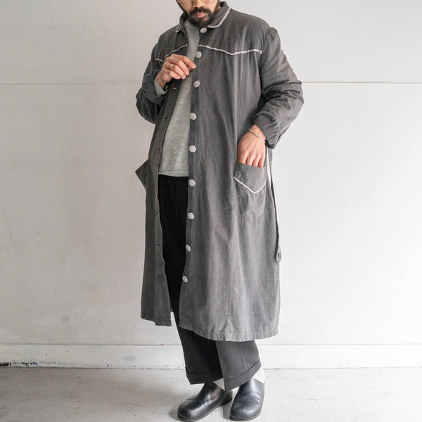 around 1970s France gray color work coat -with belt-