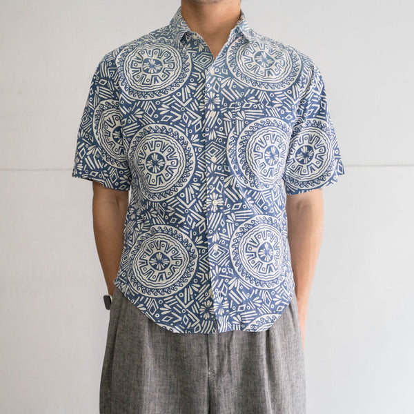 2000s ethnic like pattern short sleeve shirt 'remake'