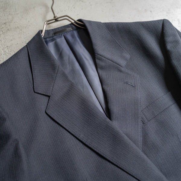 1980s gray based dot pattern set up