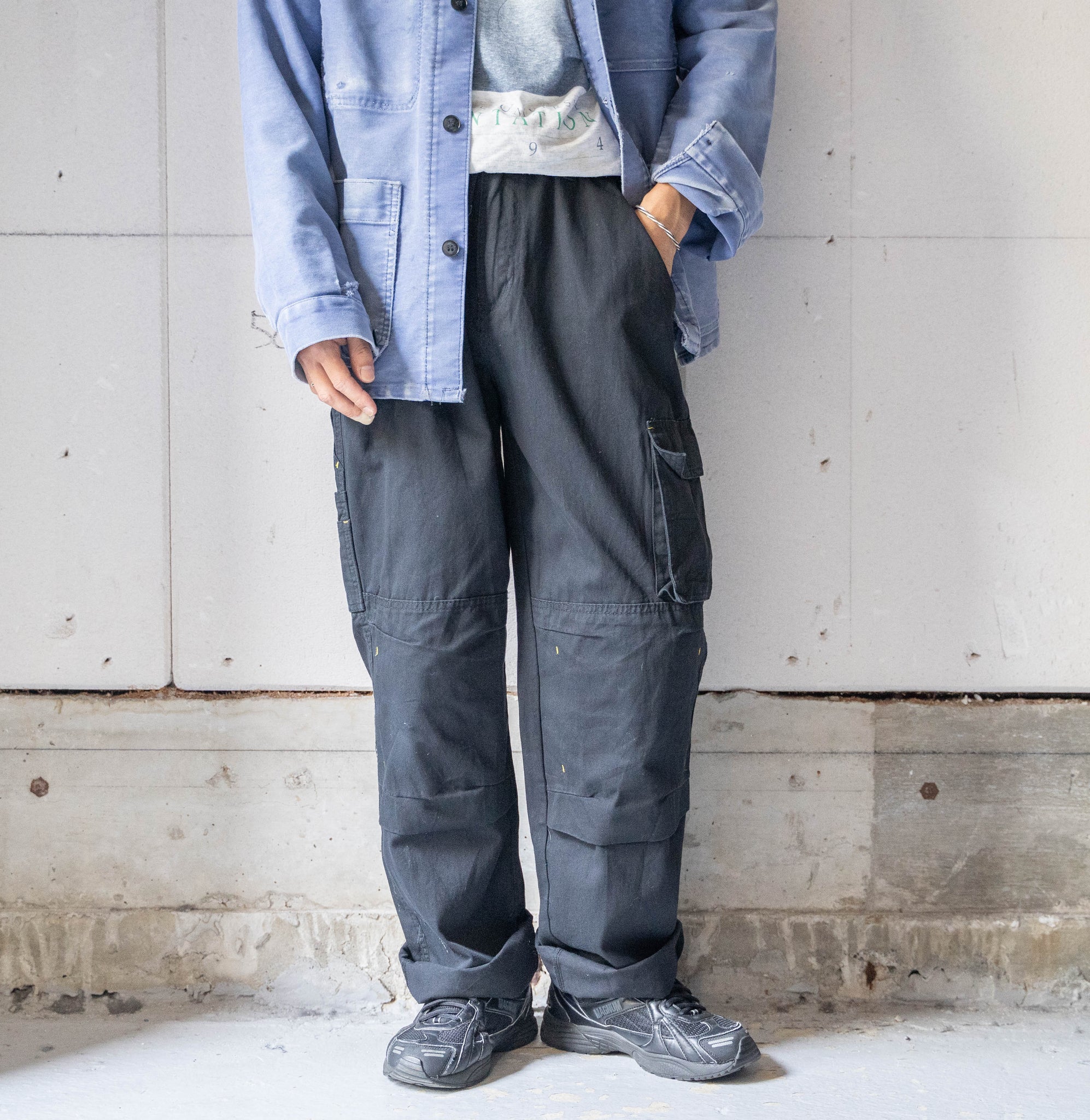 around 1990s black color cargo work pants -good gimmick-