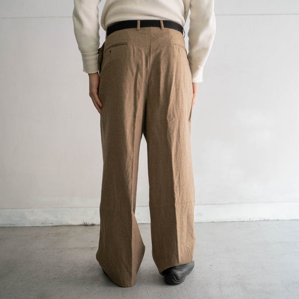 around 1980s Japan vintage light brown 2tuck wool pants