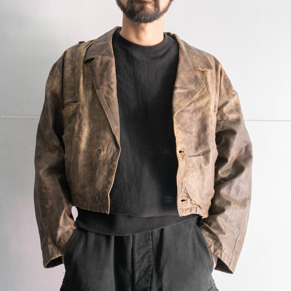 around1980s super short length brown leather jacket -good fade-