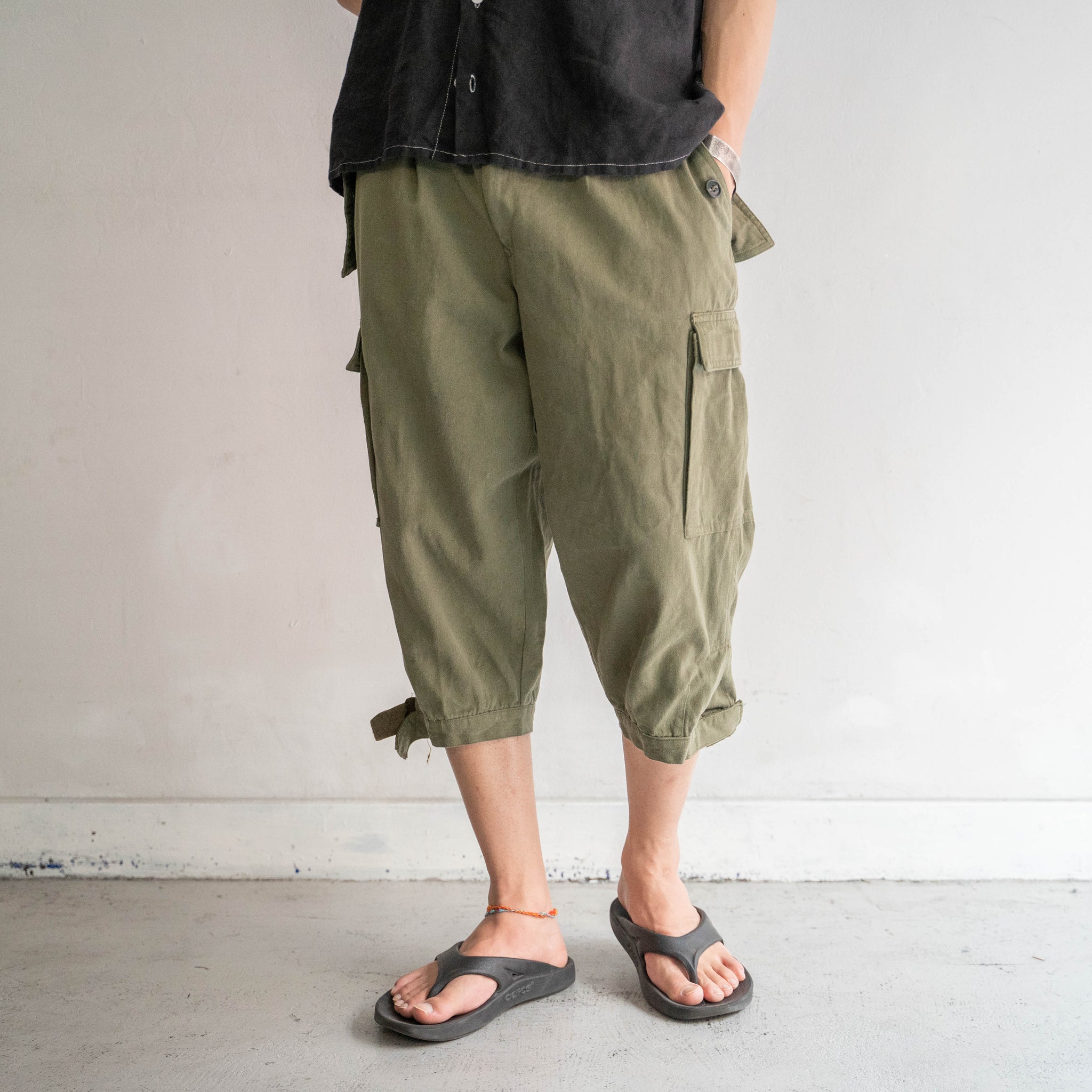 1990s Italian military alpine cropped cargo pants