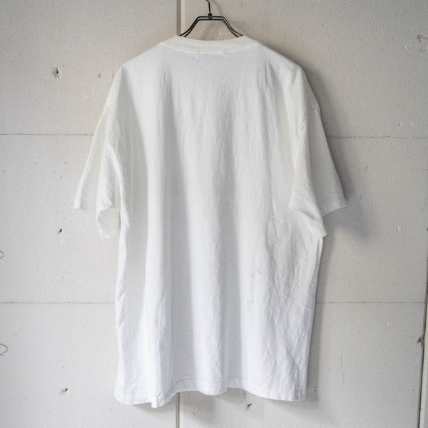 1990s white color 'BIG DOGS' print T-shirt -single stitch-