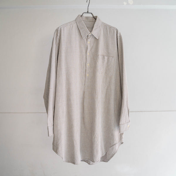 1980s Europe white based check grandpa shirt