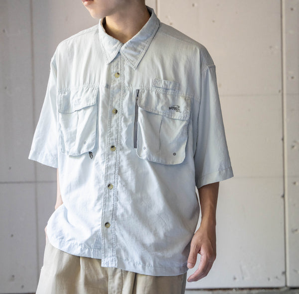 around2000s light gray color fishing short sleeve shirt 'remake'