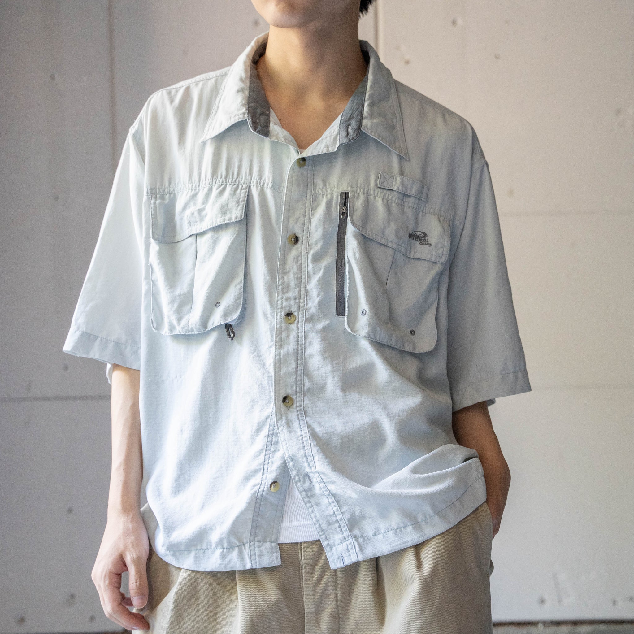 around2000s light gray color fishing short sleeve shirt 'remake'