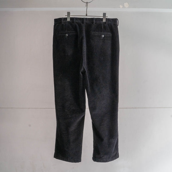 1990s black color 2 tuck corduroy pants