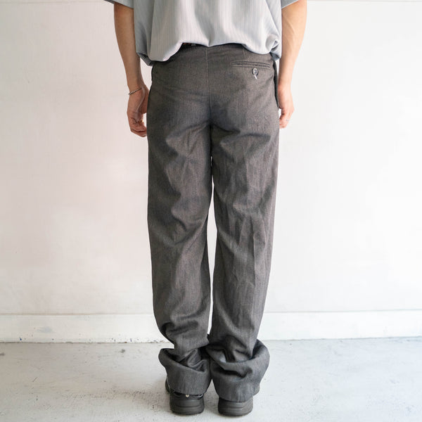 2000s Italian military one tuck gray slacks -black dyed-