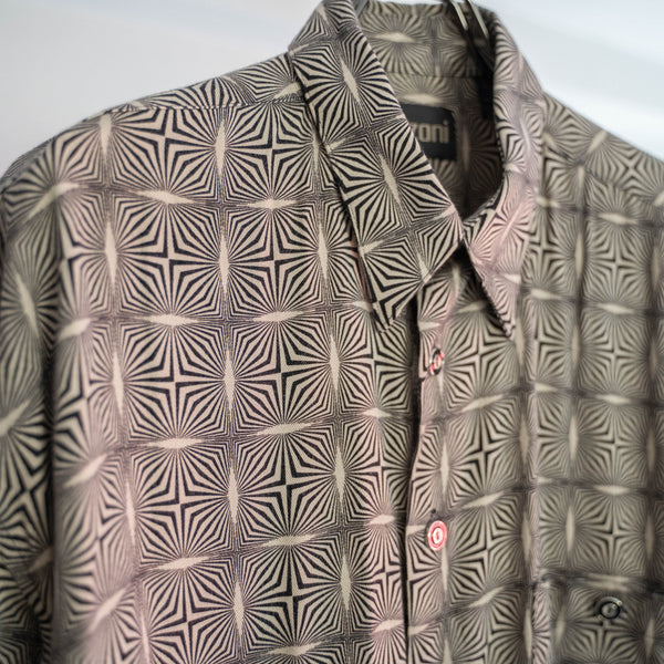1990s white × black geometric pattern l/s shirt