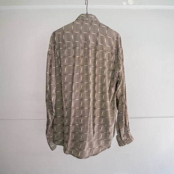 1990s white × black geometric pattern l/s shirt