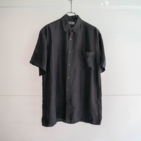 1990s Black silk 100 s/s shirt