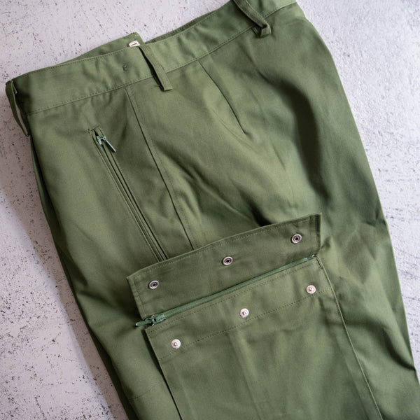 2000s German police cargo pants 'dead stock'