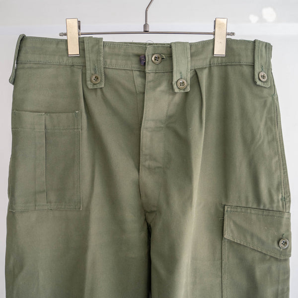 1970s Belgium military one-cargo pants with magazine pocket 'mint condition'