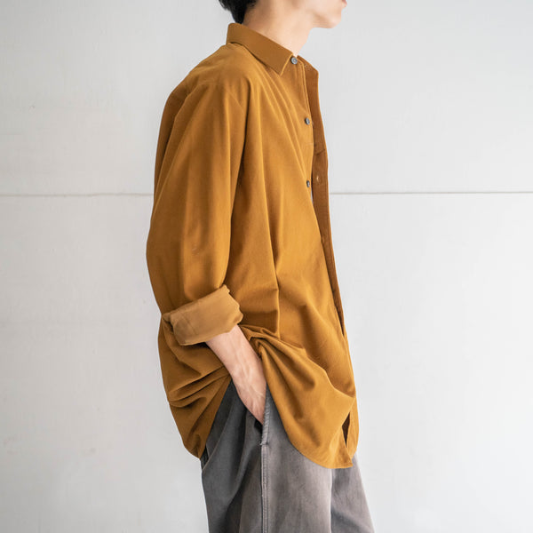 around 1970s Germany light brown weavy fabric shirt