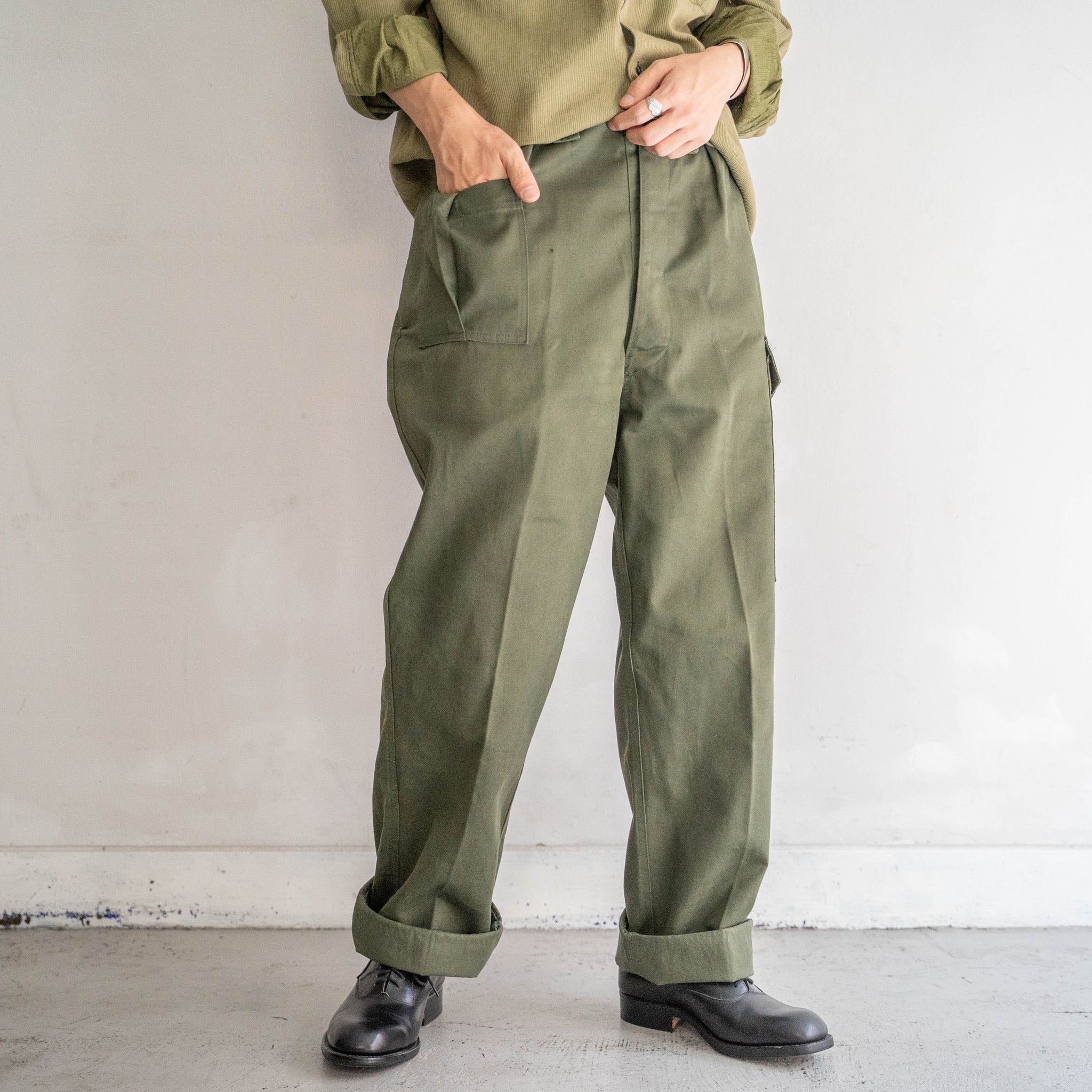 1970s Belgium military one-cargo pants with magazine pocket 'mint condition'