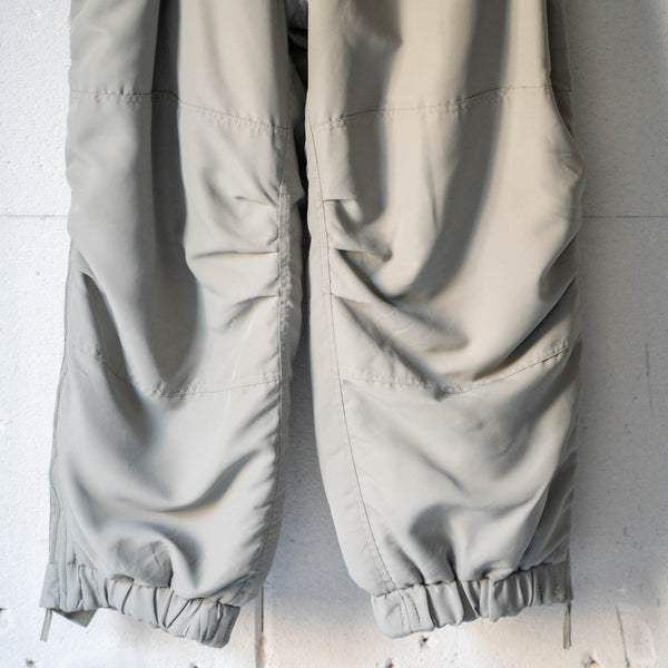 2000s US military ECWCS GEN III Level7 pants 'dead stock'