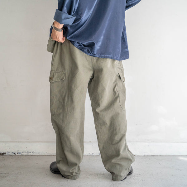 1990s Europe cargo pants with flap pocket