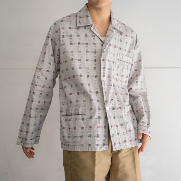 1970-80s French china gray based pajama shirt