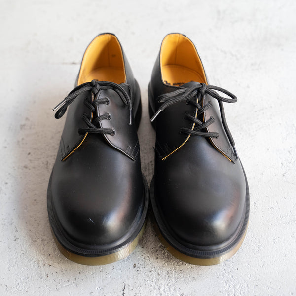 2000s 'Dr.Martens' black color leather shoes -3 hole- 'dead stock'