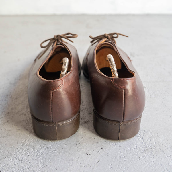 around 1990s Dutch military?  brown leather shoes -sharp silhouette-