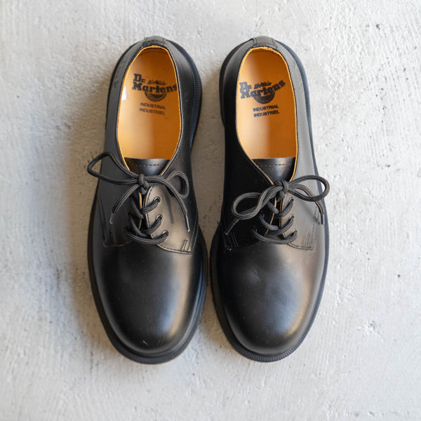 2000s 'Dr.Martens' black color leather shoes -3 hole- 'dead stock'