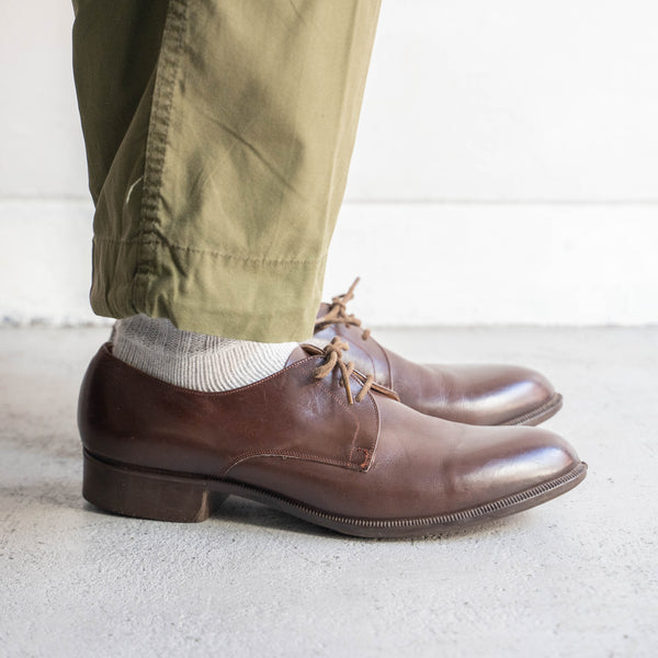 around 1990s Dutch military?  brown leather shoes -sharp silhouette-