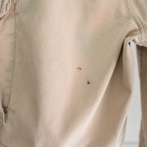 1990s Ralph Lauren beige cargo shorts