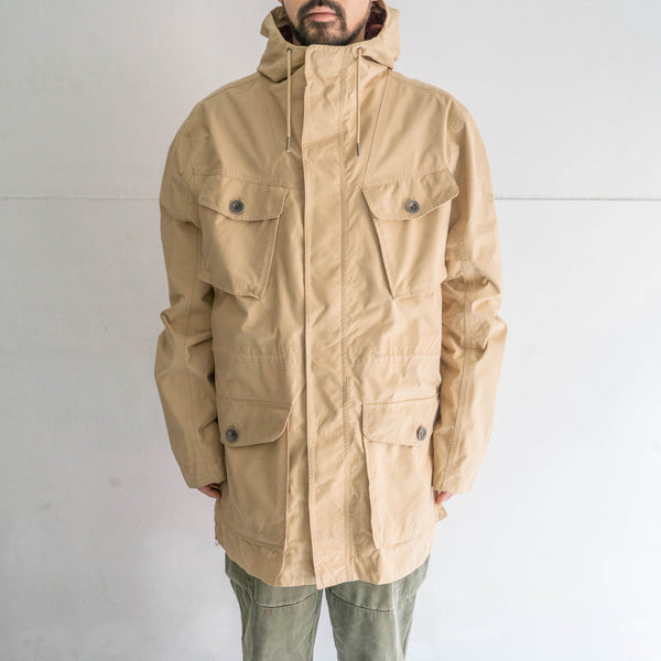 2000s 'Timberland' beige color 4pockets nylon parka -military like-