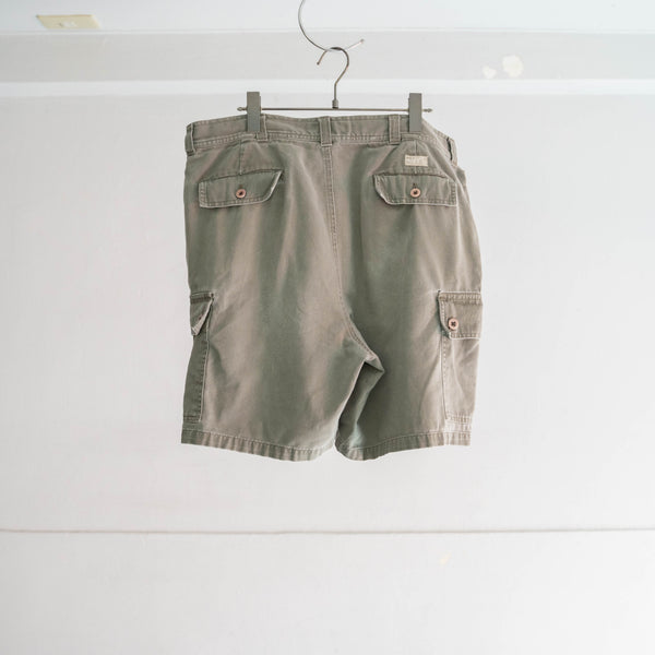 1990s Ralph Lauren olive cargo shorts