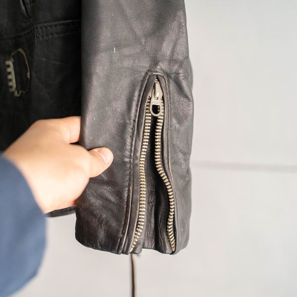 around 1980s Europe black leather motorcycle  short jacket